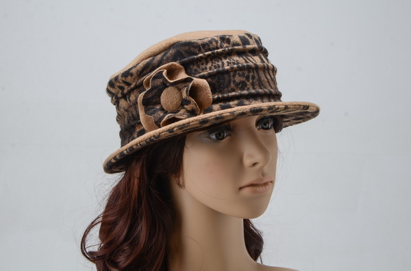Beautiful Ladies Wollen Warm Winter Flower Caps 008