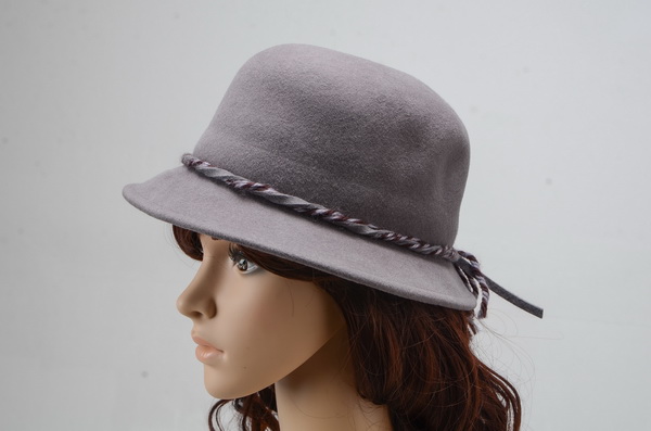 Beautiful Ladies Wollen Warm Winter Flower Caps 010