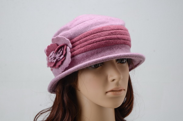 Beautiful Ladies Wollen Warm Winter Flower Caps 012