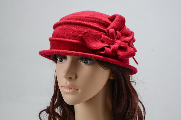 Beautiful Ladies Wollen Warm Winter Flower Caps 014