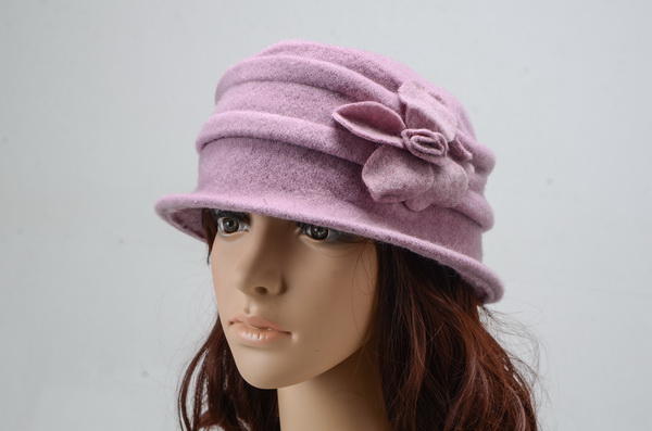Beautiful Ladies Wollen Warm Winter Flower Caps 023