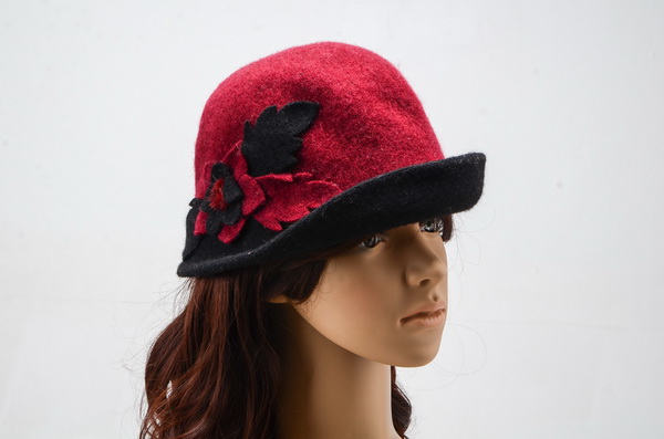 Beautiful Ladies Wollen Warm Winter Flower Caps 034