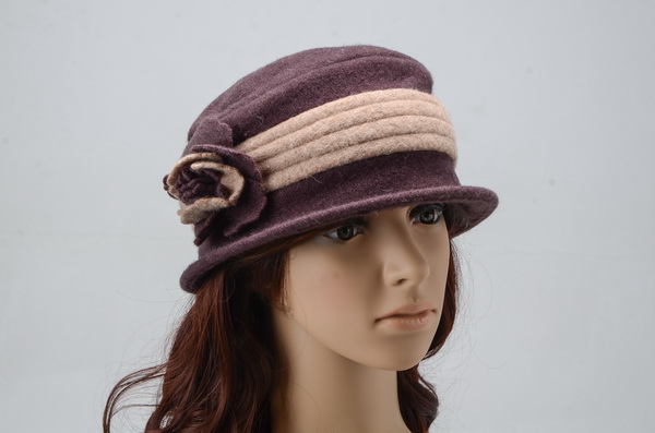 Beautiful Ladies Wollen Warm Winter Flower Caps 039