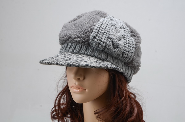 Beautiful Ladies Wollen Warm Winter Flower Caps 045