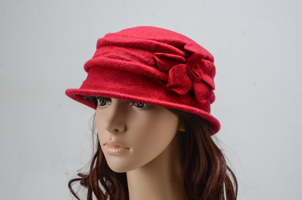 Beautiful Ladies Wollen Warm Winter Flower Caps 046